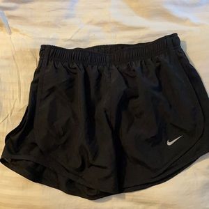 Nike Women’s running shorts size small black